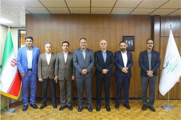قرارداد-بازسازی-نیروگاه-های-فجر-انرژی-خلیج-فارس-با-مشارکت-مپنا-به-امضا-رسید